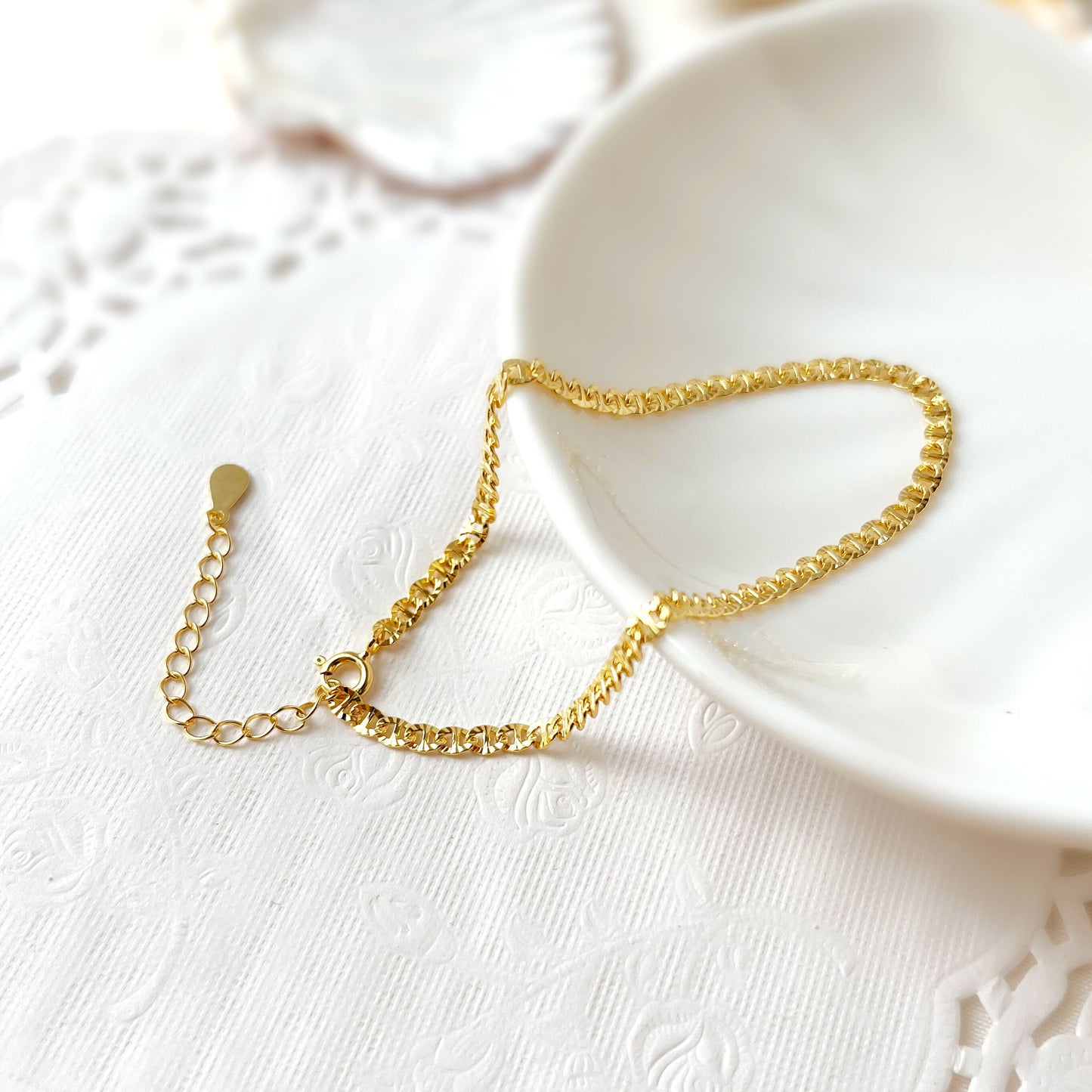 Golden Aura Choker